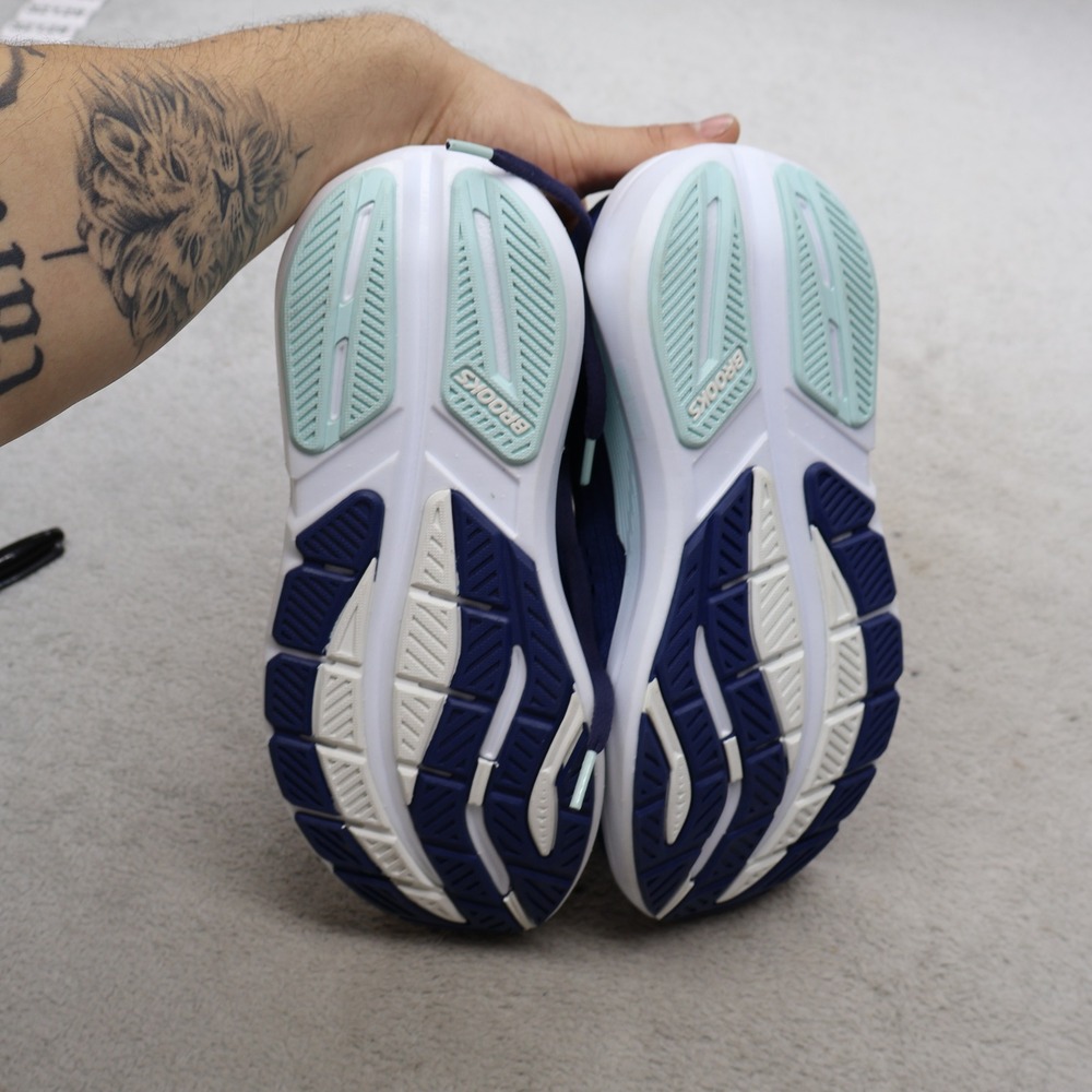 Brooks Womens 7.5D Athletic Shoes Blue Ghost Max Mesh Running Training Gym EUC - Picture 8 of 15